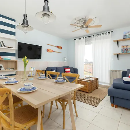 Sun Seasons 24 Cosy With Parking By Renters * Kołobrzeg