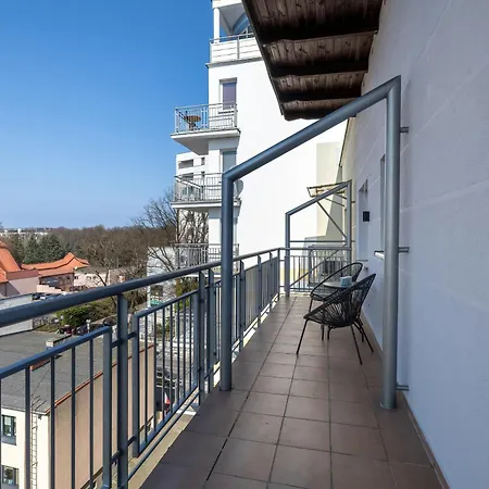 Apartment Sun Seasons 24 Cosy With Parking By Renters