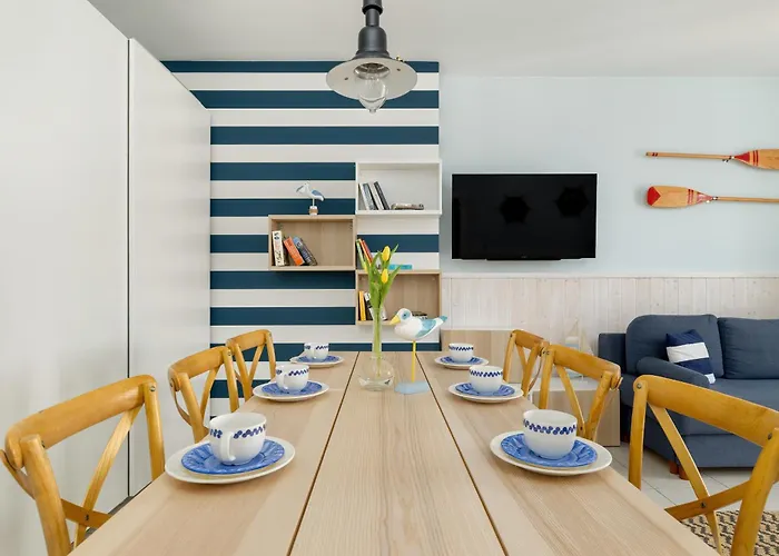 Sun Seasons 24 Cosy With Parking By Renters Apartamento Kołobrzeg